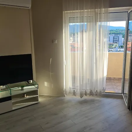 Apartmani Loznica Daire